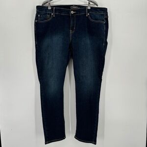 Torrid Vintage Stretch Boyfriend Straight Jeans Plus Size 18R Mid-Rise Dark Wash
